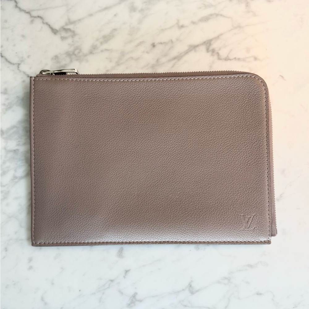 Louis Vuitton Pochette Jules Clutch Bag